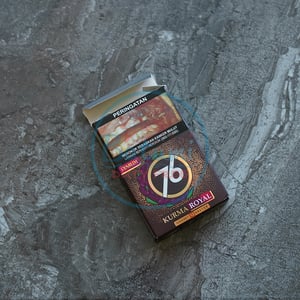 Djarum 76 Kurma Royal