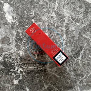 Gauloises Blondes Red